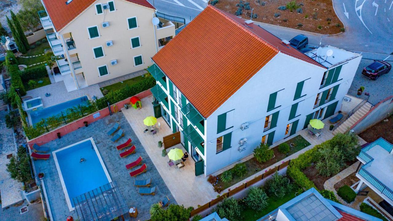 Villa Dada I Dida ミルナ エクステリア 写真